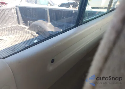 2000 Ford F-150 Work Series/Xl/Xlt from USA, damaged, VIN 1FTZF1720YNB20382